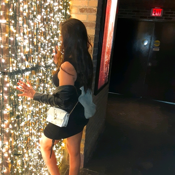 Meet your Posher, Cathy - Picture 1 of 1